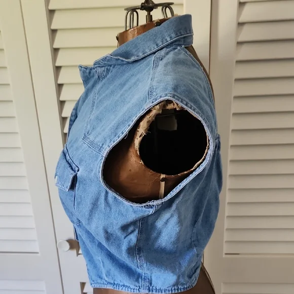 Bonjour Vintage Light Blue Denim Cut Out Cropped Vest - Picture 6 of 9
